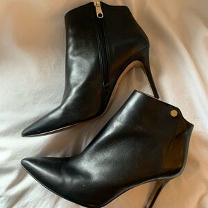 Louise et Cie black leather 'Low Sid Pointed Toe Booties'
